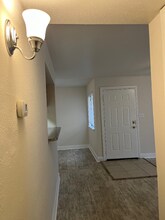 2885 Winkler Ave in Ft. Myers, FL - Building Photo - Building Photo