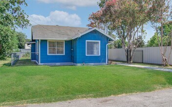 1108 Kern St in Houston, TX - Building Photo - Building Photo