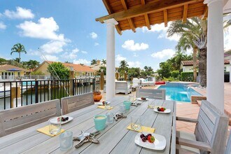 511 Golden Harbour Dr in Boca Raton, FL - Building Photo - Building Photo