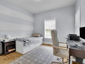 41 Spring Ln NW in Atlanta, GA - Building Photo - Building Photo