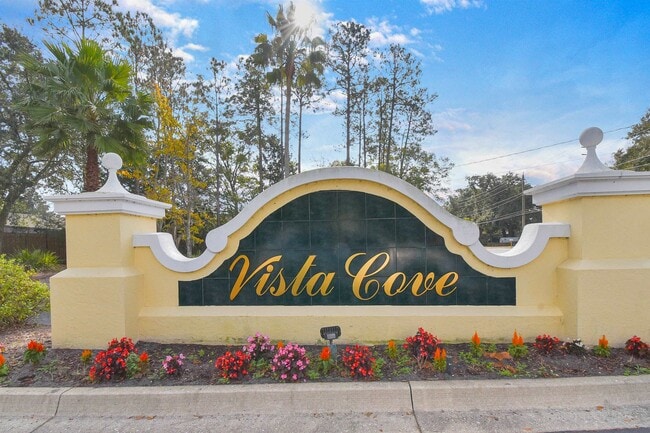 property at 2231 Vista Cove Rd