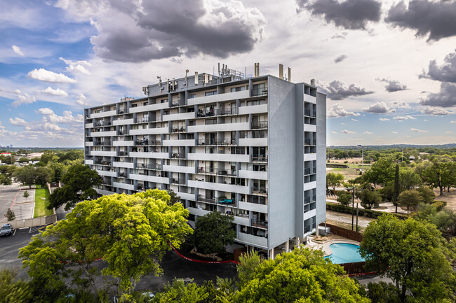 Northview Tower in San Antonio, TX - Building Photo - Building Photo