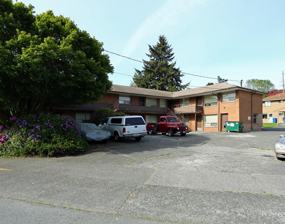 Saraman Apartments in Seattle, WA - Foto de edificio