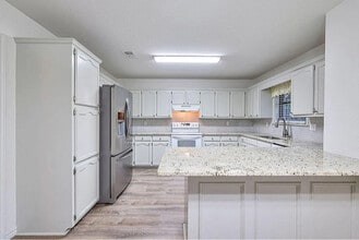411 Bluebonnet St in Stephenville, TX - Building Photo - Building Photo
