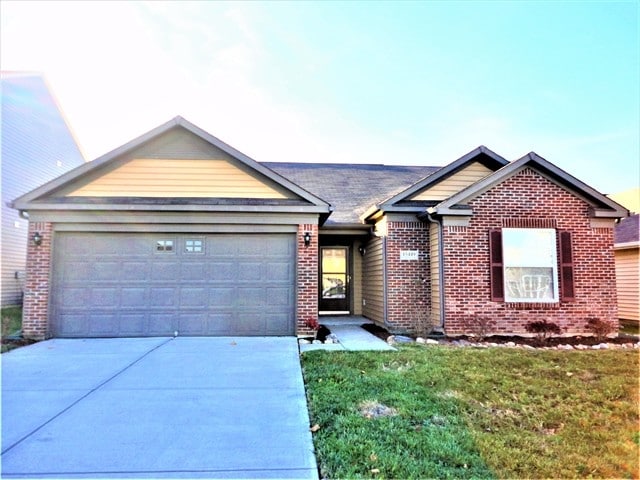 property at 15449 Harmon Pl