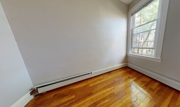 509 Franklin St, Unit 2R in Cambridge, MA - Building Photo - Building Photo