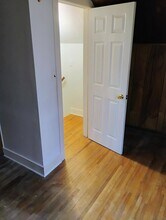 128 N Cross St, Unit 128 N. Cross in Sycamore, IL - Building Photo - Building Photo