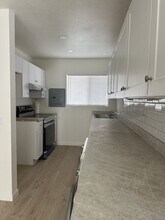 201 S Ventura Rd in Port Hueneme, CA - Building Photo - Building Photo