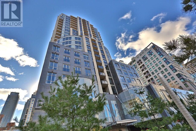 10-2210 Bellair St