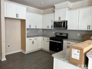 5715 Kalamata Dr in Raleigh, NC - Building Photo - Building Photo