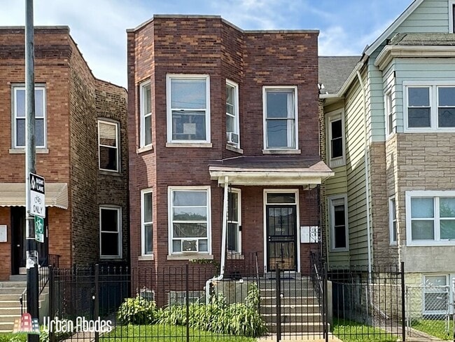 3530 N Elston Ave, Unit J03W