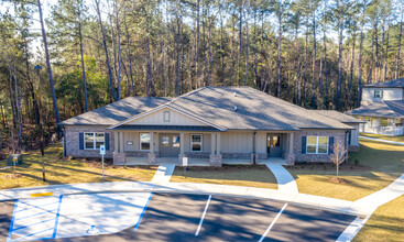 Arbours at Satsuma - Senior Community in Satsuma, AL - Building Photo - Building Photo