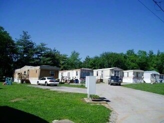 Country Living in Bowling Green, KY - Foto de edificio