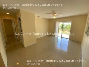 2266 Bay St in Sarasota, FL - Building Photo - Building Photo