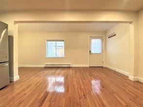 175 High St, Unit 1 in Brookline, MA - Building Photo - Building Photo