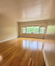 5534 N Campbell Ave, Unit 1 in Chicago, IL - Building Photo - Building Photo