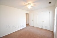 1825 Tryon Dr photo'