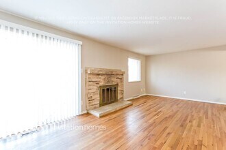 12043 E Arizona Dr in Aurora, CO - Building Photo - Building Photo