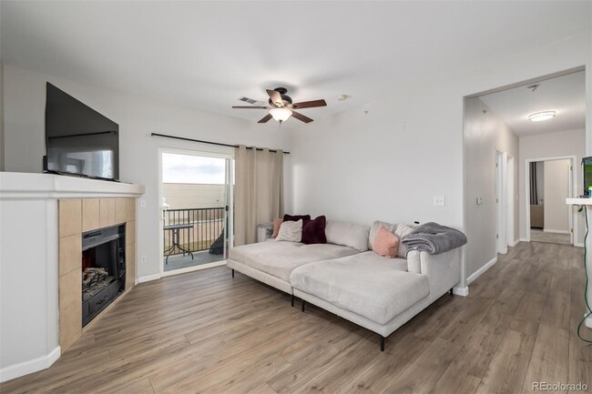 4451 S Ammons St in Littleton, CO - Building Photo - Building Photo