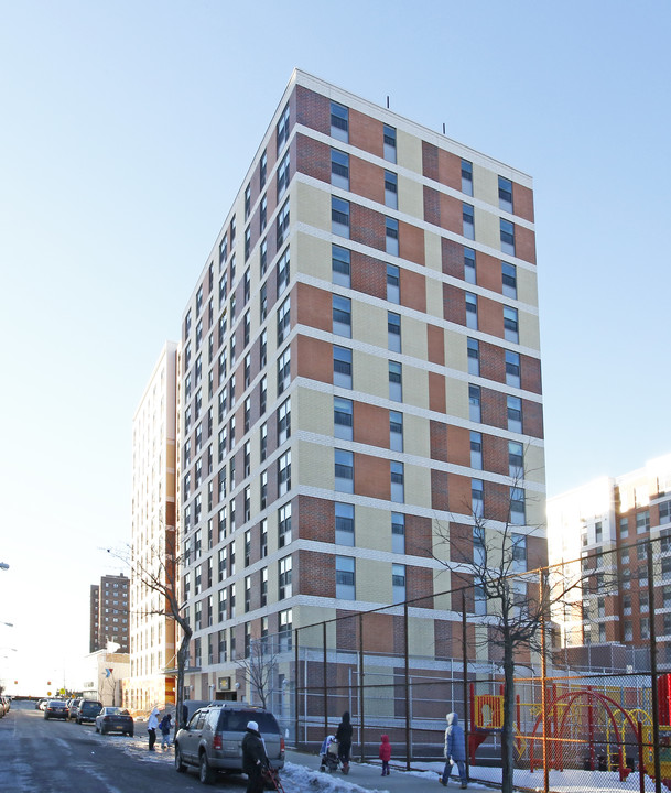 Coney Island Commons in Brooklyn, NY - Building Photo