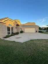 7132 Playa Imperial Ln in Grand Prairie, TX - Building Photo - Building Photo