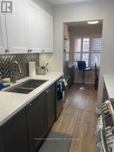 15 Guildwood Pkwy in Toronto, ON - Building Photo - Building Photo