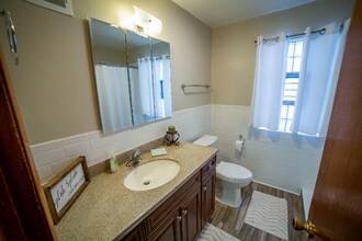 2336 W 122nd St in Blue Island, IL - Foto de edificio - Building Photo