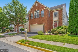 6809 Morning Brook Terrace in Alexandria, VA - Building Photo - Building Photo
