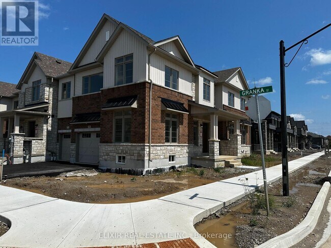 49 Granka St in Brantford, ON - Building Photo - Building Photo