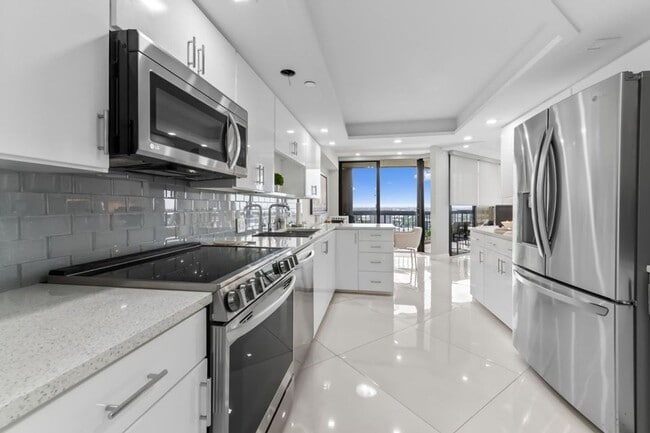 property at 1900 Consulate Pl