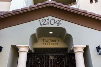 Hoffman Terraces in Studio City, CA - Building Photo - Building Photo