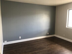 11912 Indian School Rd NE-Unit -3 in Albuquerque, NM - Building Photo - Building Photo