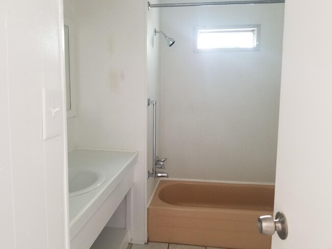 property at 522 W Rillito St
