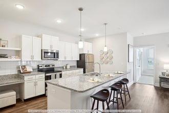 Hathaway at Lake Norman Apartments in Denver, NC - Building Photo - Building Photo