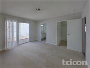 4634 Grasshopper Dr in Las Vegas, NV - Building Photo - Building Photo