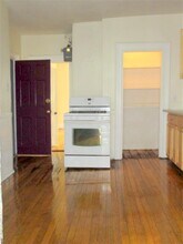 57 Summer St, Unit 3 in Somerville, MA - Foto de edificio - Building Photo