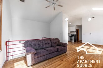 817 N Milwaukee Ave, Unit 3 in Chicago, IL - Building Photo - Building Photo