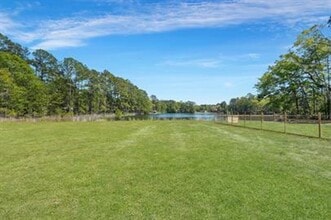 165 Pineland Rd in Midway, GA - Building Photo - Building Photo