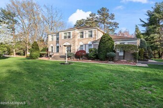 1 Montreal Woods Ct in Englishtown, NJ - Building Photo - Building Photo
