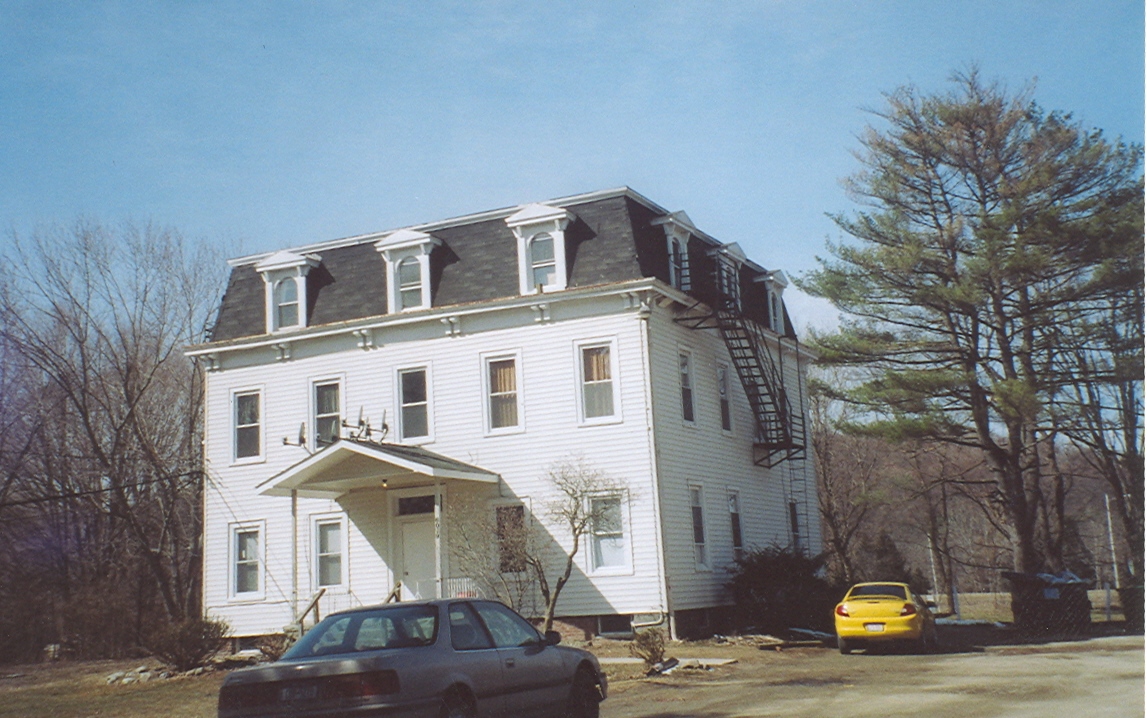 6019 82 Rt in Stanfordville, NY - Building Photo