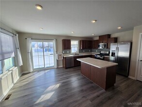 113 South Dr in Lackawanna, NY - Building Photo - Building Photo