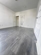 72 Chauncey Ave in New Rochelle, NY - Building Photo - Building Photo