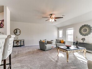 2217 Stella Rd in Yukon, OK - Building Photo - Building Photo