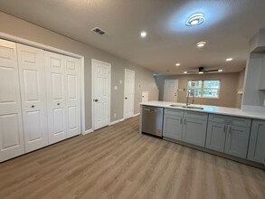 3302 Dunliegh Dr in Austin, TX - Building Photo - Building Photo