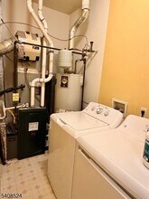 43 Windsor Dr in Lincoln Park, NJ - Building Photo - Building Photo