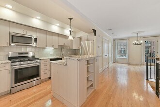125 Pembroke St in Boston, MA - Building Photo - Building Photo