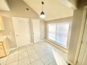 2 Pinehurst Ln in Pooler, GA - Building Photo - Building Photo