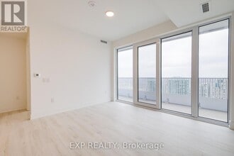 36 Olive Ave in Toronto, ON - Building Photo - Building Photo