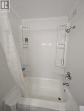 30 Green Valley Dr in Kitchener, ON - Building Photo - Building Photo