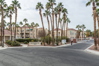 Laguna Del Rey in Las Vegas, NV - Foto de edificio - Building Photo